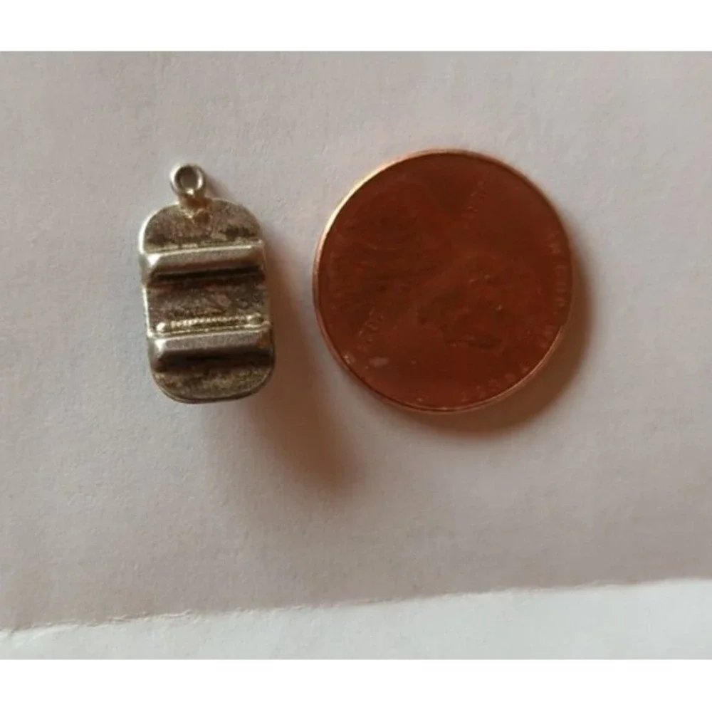Vintage Sterling Silver Vintage Charm Pendant ONLY Flip Flop Beach Sandal